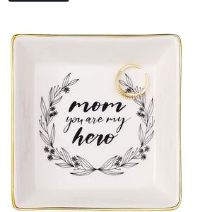 Chic Gold-Trimmed White Jewelry Tray